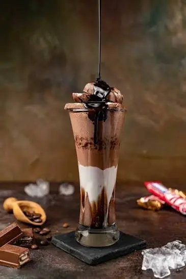 MILKSHAKE