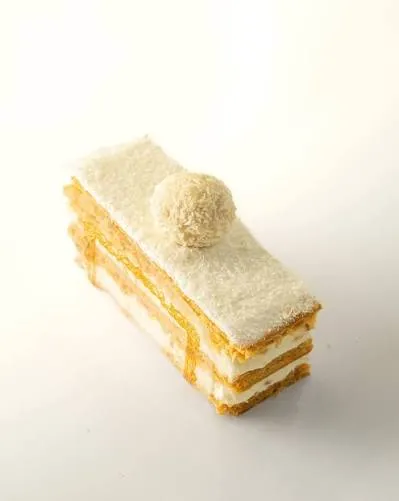 MILLEFEUILLE